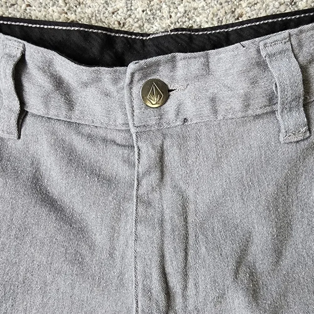 Volcom Shorts Men's Size 30 True To This Light Gray 10